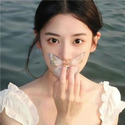 丹妮尔·凯布尔：目击者